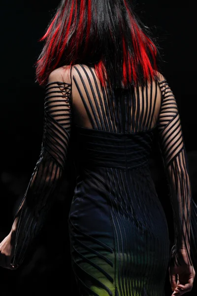 Look 93